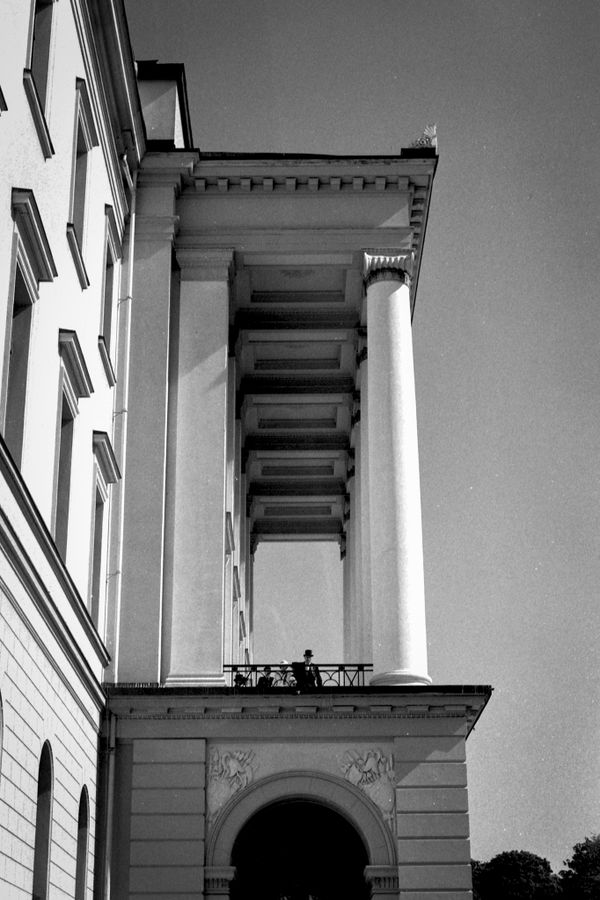 A King, a Queen and a Princess